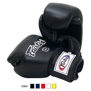 Muay Thai gloves