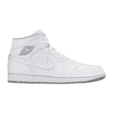 Best Basketball Shoes for Wide Feet 2026: Forefoot Clearance, Lockdown & Court Traction Ranked